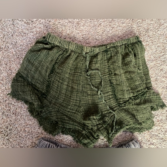 Women's Green and Gray Shorts Bundle Raw Hem Pockets Free People - Picture 4 of 9